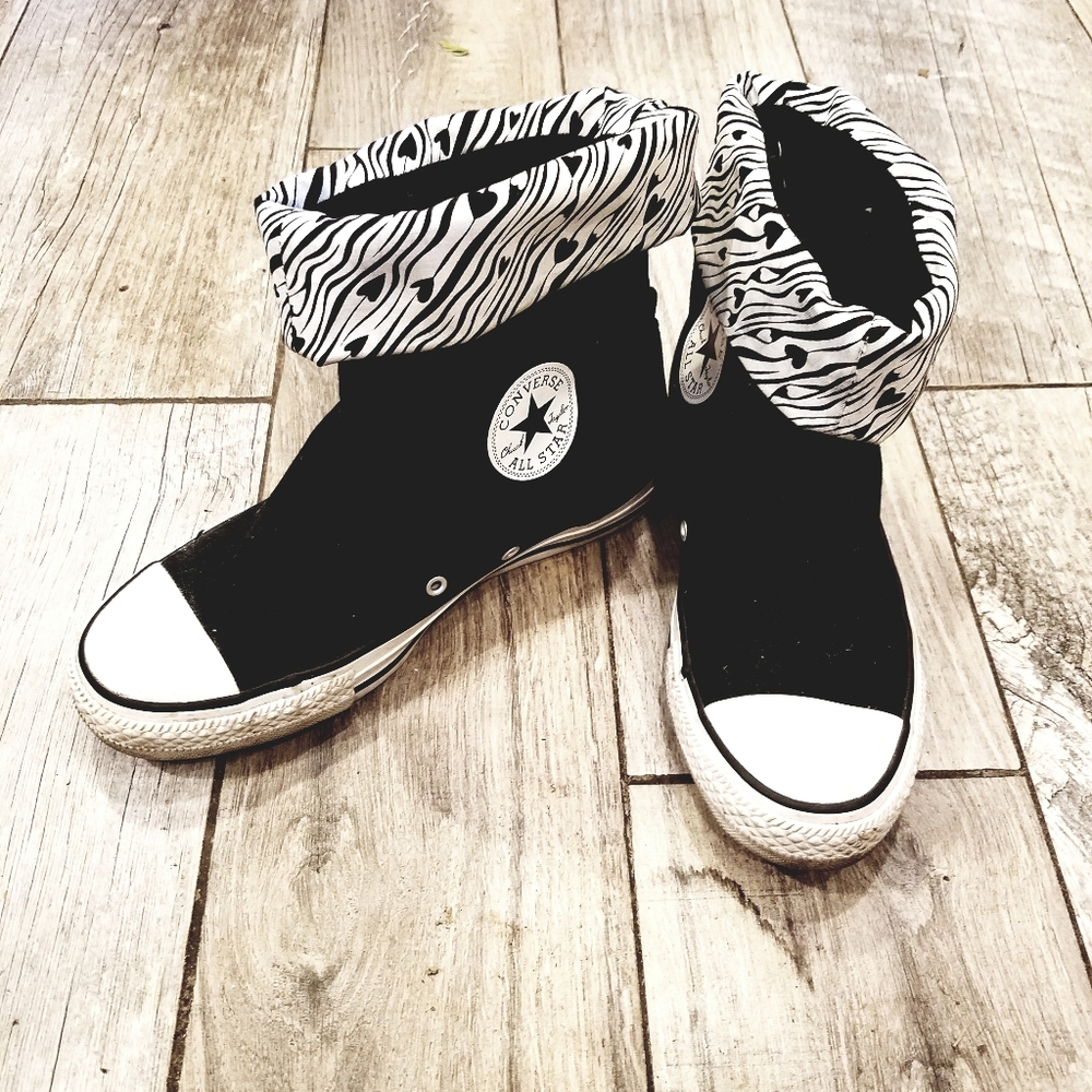 Chuck Taylor converse black casual booties sz 8
